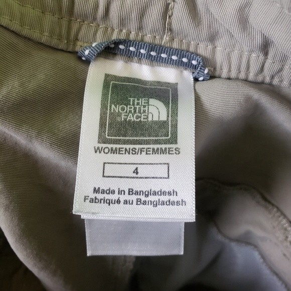 The North Face tan hiking cargo capris size 4 - Picture 10 of 11